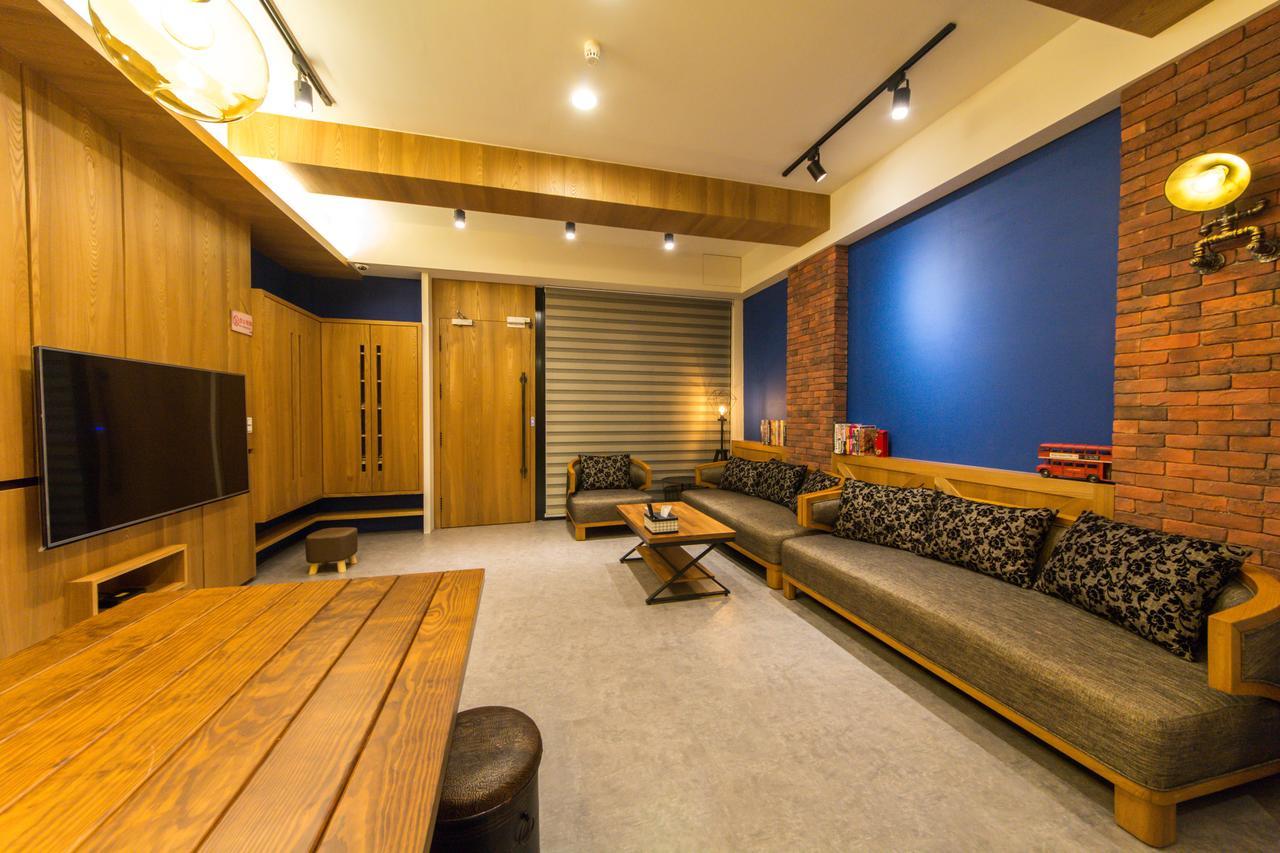 An Ping Shisan Hostel ไถหนาน ภายนอก รูปภาพ